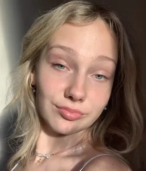 Emīlija Martinsone